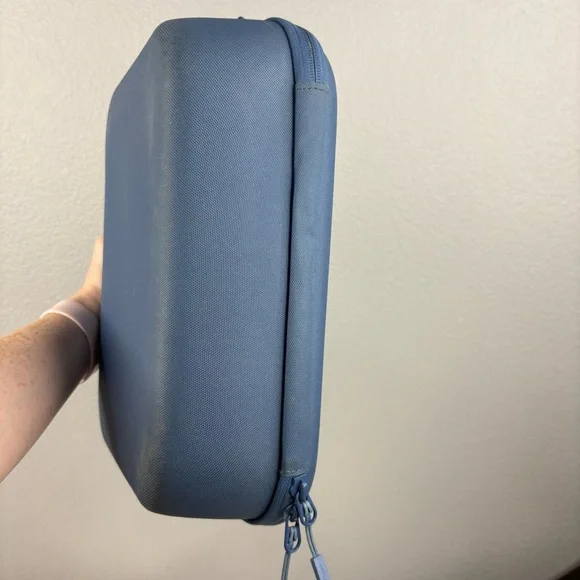 Hydro Flask Insulated Structured 5L Lunch Box - Picture 7 of 12